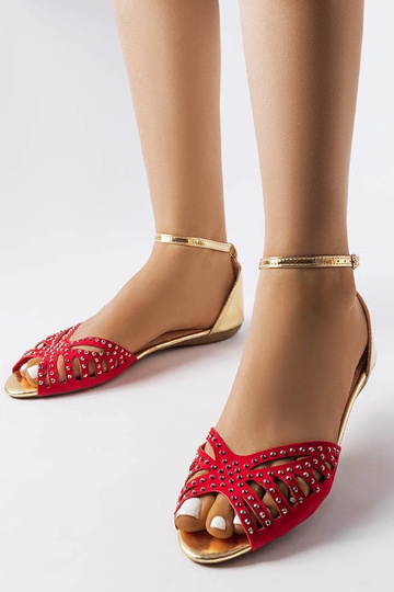 Sandali rossi traforati con...