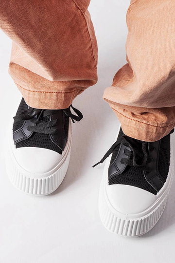 Sneakers in tessuto nero con plateau Mallus 2