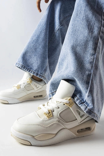 Sneakers beige realizzate in materiali combinati Malas 2