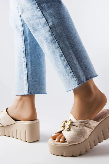 Sandali con zeppa da donna... 2