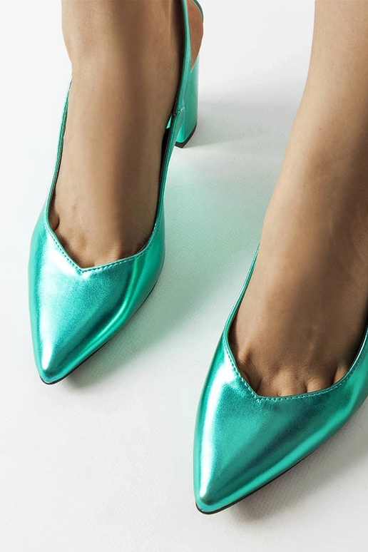 Scarpe con punta aperta Wechsler verdi