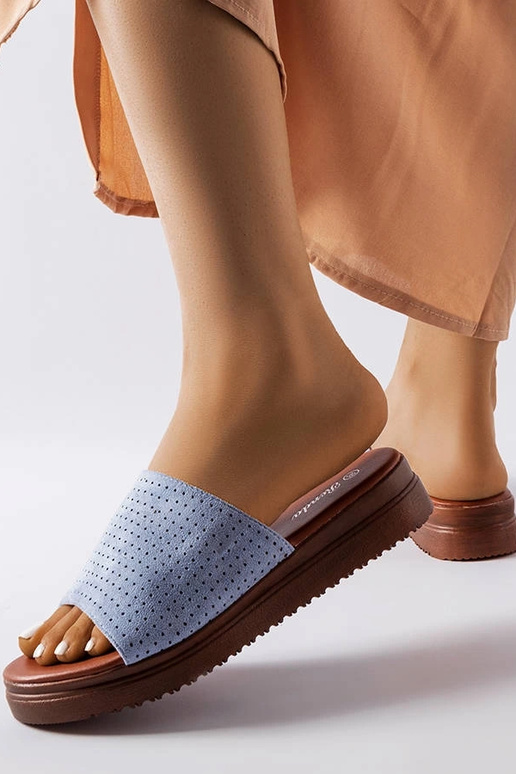 Infradito blu traforate di Idabel