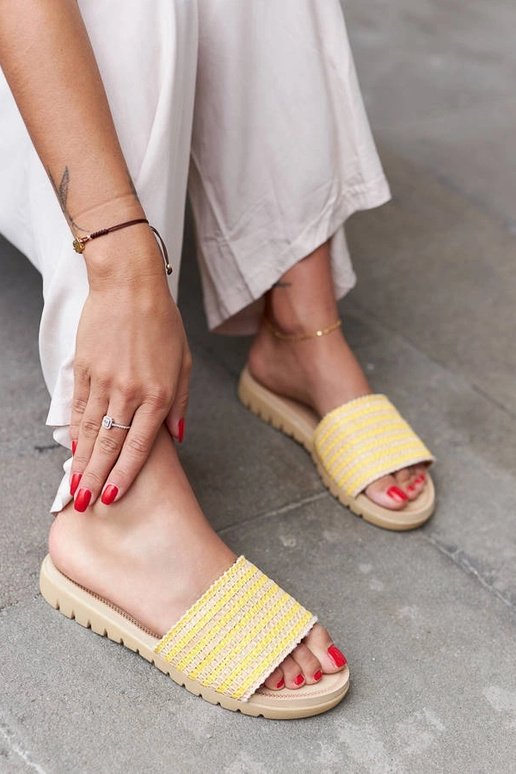 Infradito intrecciate gialle Capovalle