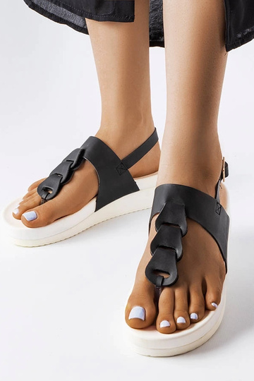 Sandali con zeppa...