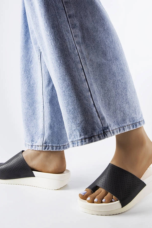 Sandali con zeppa Monferrato neri