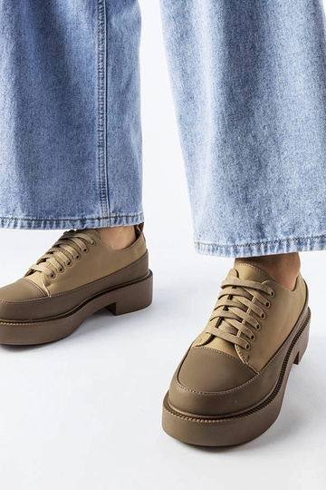 Scarpe basse marroni Merico 2