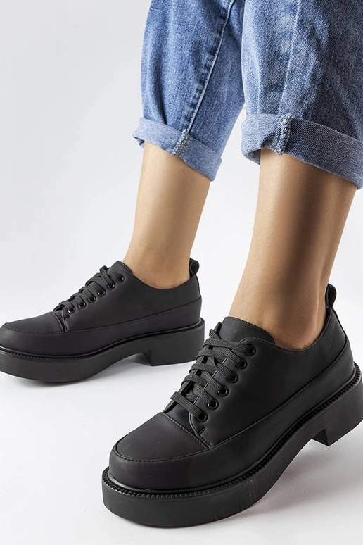 Scarpe basse nere Merico