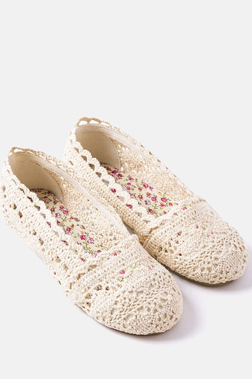 Ballerine beige all'uncinetto per neonati Lisa