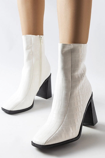 Stivaletti bianchi Belluci...