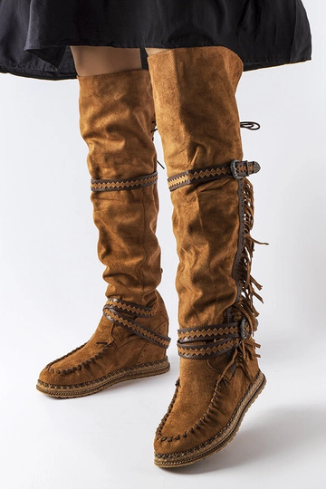 Stivali con zeppa marroni...