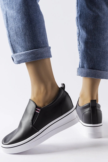 Sneakers con zeppa Dionisia nere 2
