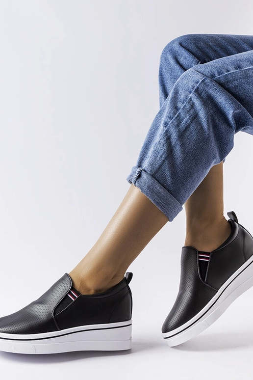 Sneakers con zeppa Dionisia nere