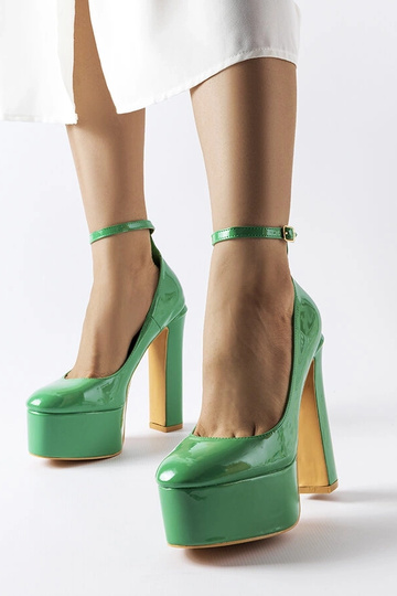 Décolleté in vernice verde con tacco alto Colle