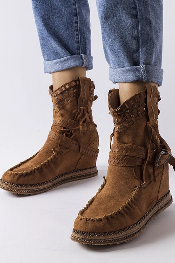 Stivali con zeppa...