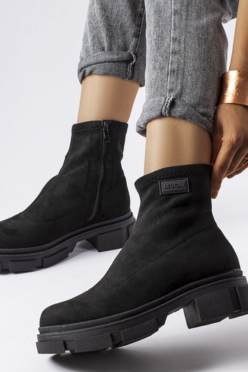 Stivali isolati in pelle... 2