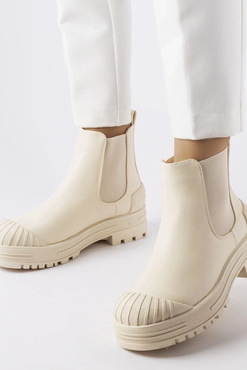 Lavoratori beige con...