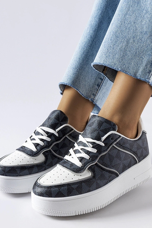 Sneakers nere decorate con il...