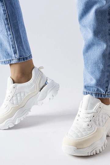 Scarpe sportive bianche con inserto argentato, "Esquibel" 2