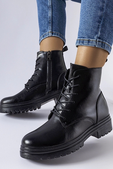 Scarpe da trekking... 2