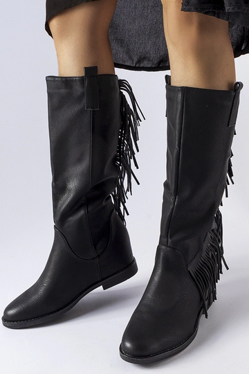 Stivali neri con zeppa...