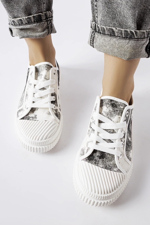 Sneakers nere Clavet sbiadite
