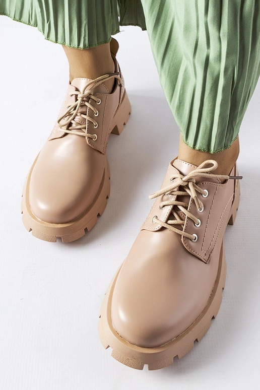 Scarpe beige Charleston con finitura...