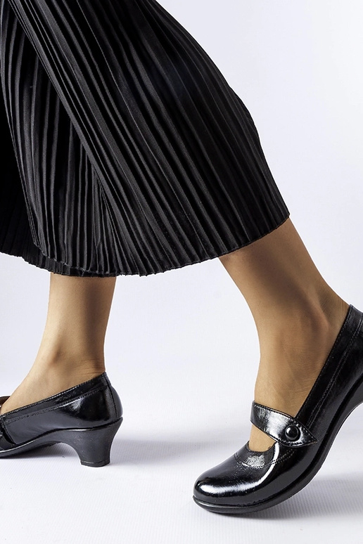 Décolleté nere con tacco basso Simi