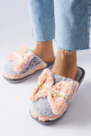Pantofole grigie e rosa con fiocco