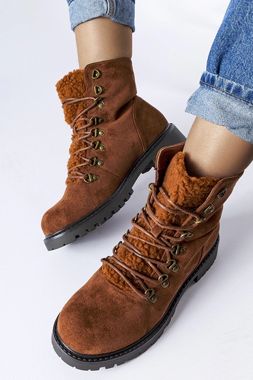 Stivali in suede sintetico... 2