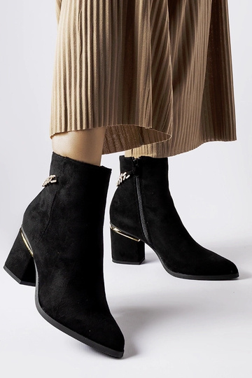 Stivaletti neri con tacco,...