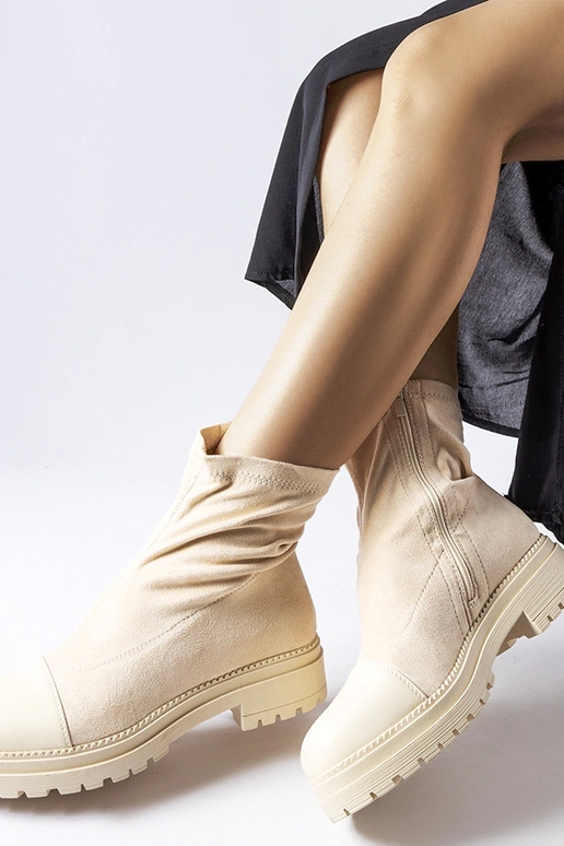 Scarpe con calze in suede sintetico...