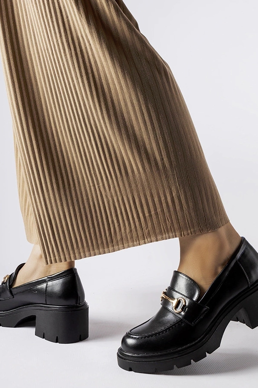 Scarpe nere con tacco alto di Fabrizio