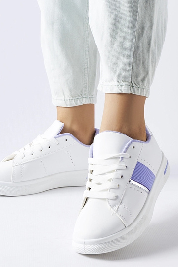 Scarpe sportive bianche con accenti viola di Marei
