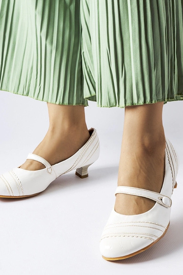 Décolleté basse bianche...