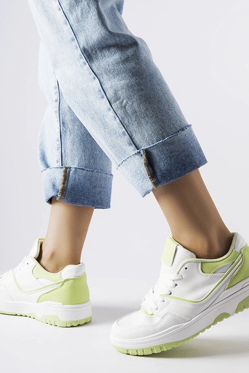 Barrette sneakers bianche e verdi 2