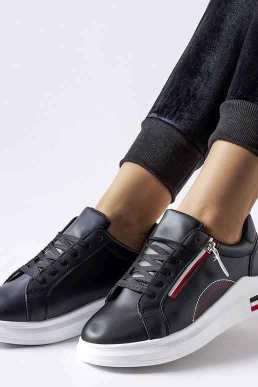 Sneakers nere con suola bianca Anaunia