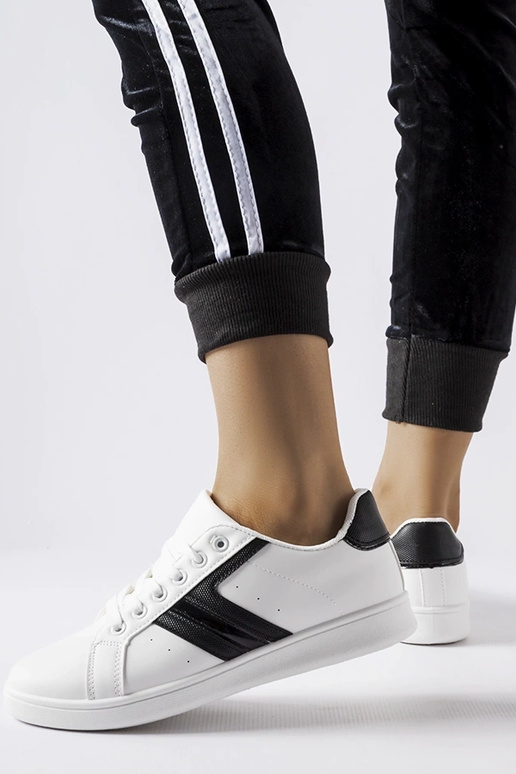 Sneakers bianche con inserti neri Rizzo