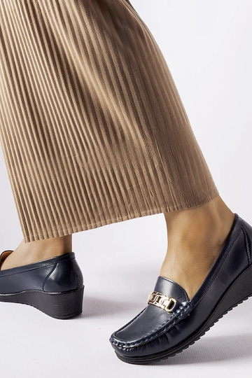 Mocassini con zeppa e... 2