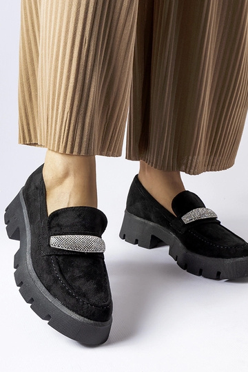 Mocassini neri con suola...