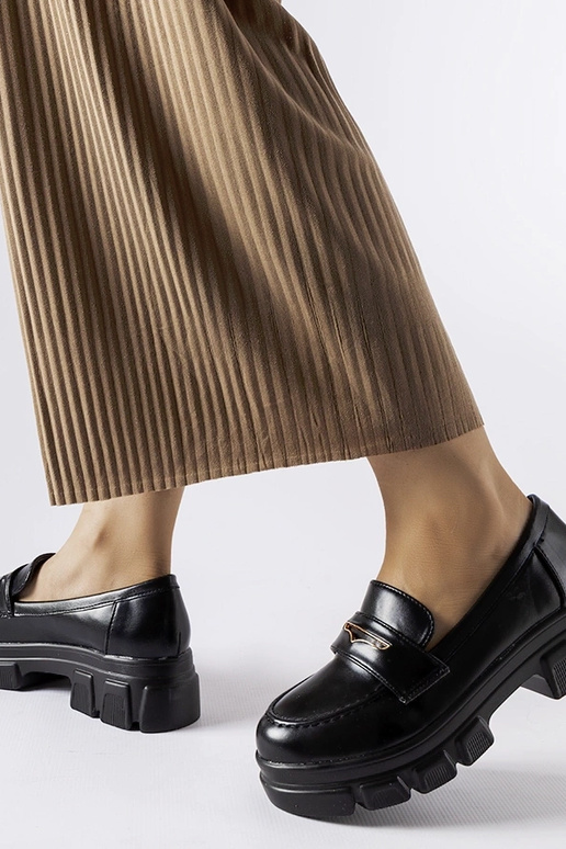 Mocassini neri con battistrada a...