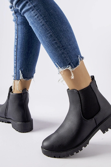 Scarpe casual classiche nere in pelle sintetica Sabre 2