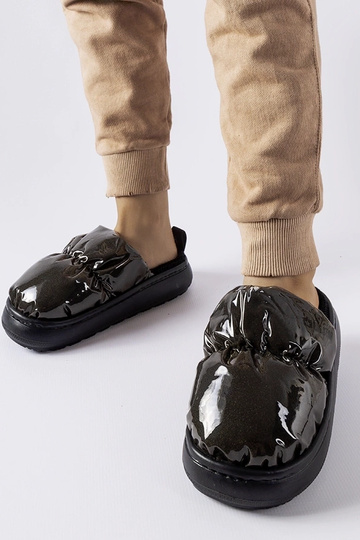 Pantofole nere isolanti Big...