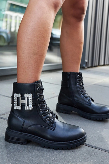 Borsa nera con zirconi...