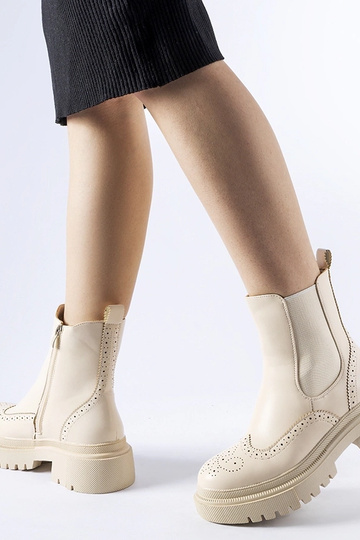 Stivali color sabbia con... 2