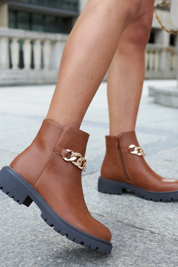 Stivaletti alla caviglia...