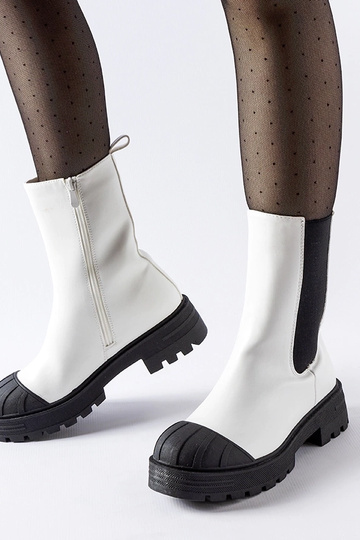 Stivali invernali bianchi...