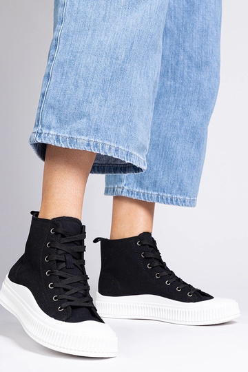 Ballerine nere alte con... 2