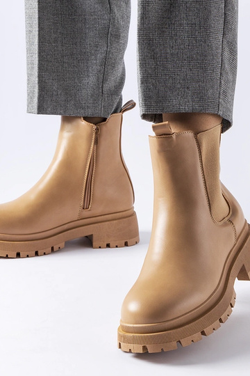 Stivaletti classici beige...