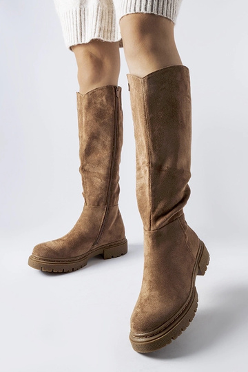 Stivali piatti isolati...