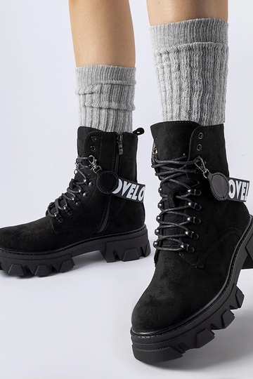 Stivaletti neri con...